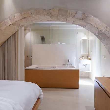 Apartment Mystiko Maisonette With Hot Tub - Chania Old Town